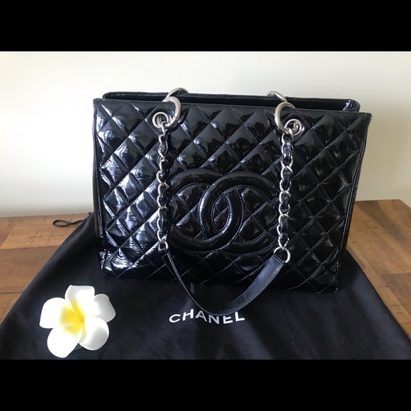 CHANEL Handbags - 🌺Chanel Tote 🌸🖤🌸🖤🖤🌸🖤🌸🖤🦋💕🌸🦋💕🦋💕🦋